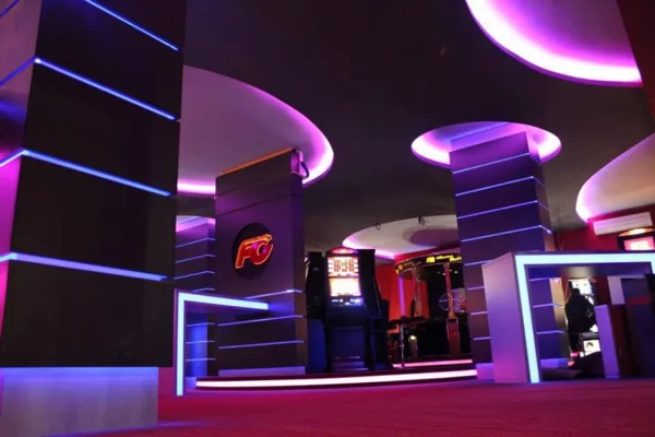 Forbes casino výroba nábytku