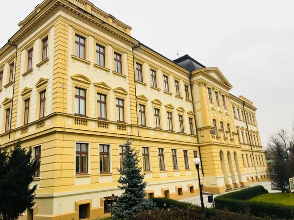 VOŠ Roudnice nad Labem
